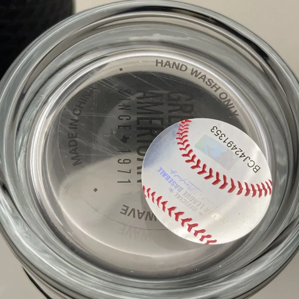 MLB Chicago White Sox Two-Piece 22oz. Stealth Score Pint Glass Set